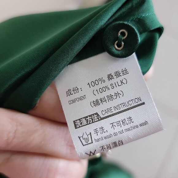 SilkSilky Pure Silk Classic Binding Trim Pajama Top Green - Picture 3 of 9